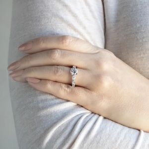 2.45 tcw Diamond Nexus engagement ring size 7